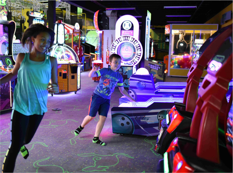 kids running in arcade